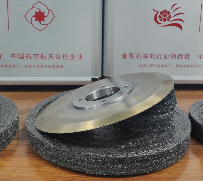 金剛石滾輪的種類有哪些？生產加工應注意哪些？華菱一篇文章告訴你